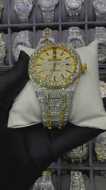 Yellow White Round Dial Modified Bend Moissanite Diamond Automatic Watch